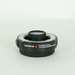 OLYMPUS M.ZUIKO DIGITAL ED 40-150mm F2.8 PROテレコンバーターキット
