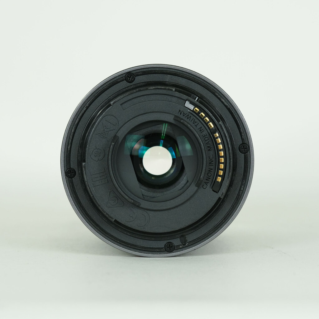 Canon RF-S18-150mm F3.5-6.3 IS STM Canon RF-S18-150mm F3.5-6.3 IS STM