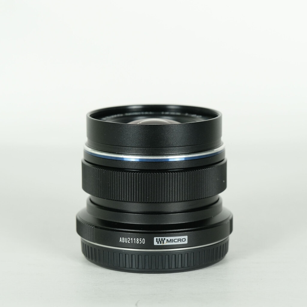 OLYMPUS M.ZUIKO DIGITAL ED 12mm F2.0の出品 | ONE SCENE（ワンシーン）