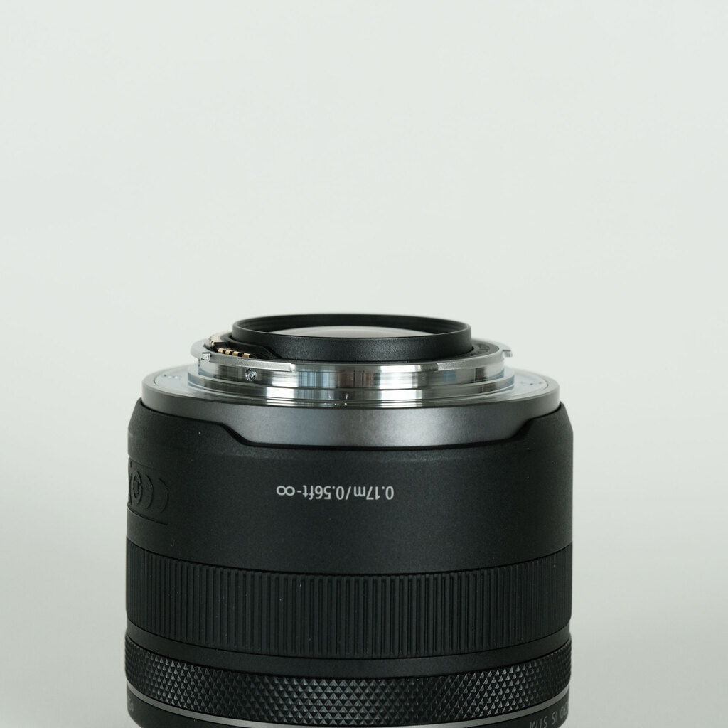 Canon RF35mm F1.8 MACRO IS STM