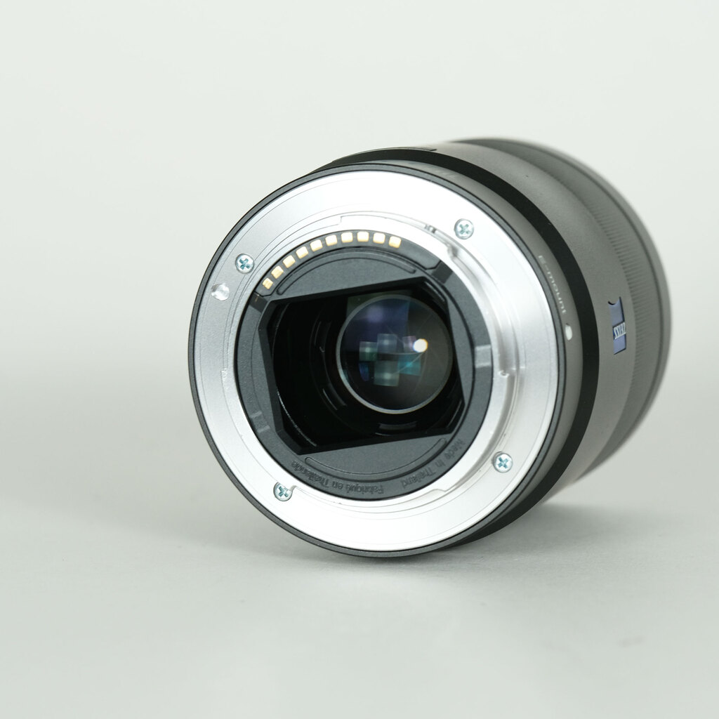 SONY Sonnar T* FE 55mm F1.8 ZA SEL55F18Z SONY Sonnar T* FE 55mm F1.8 ZA SEL55F18Z