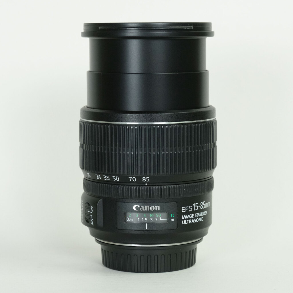 Canon EF-S15-85mm F3.5-5.6 IS USM