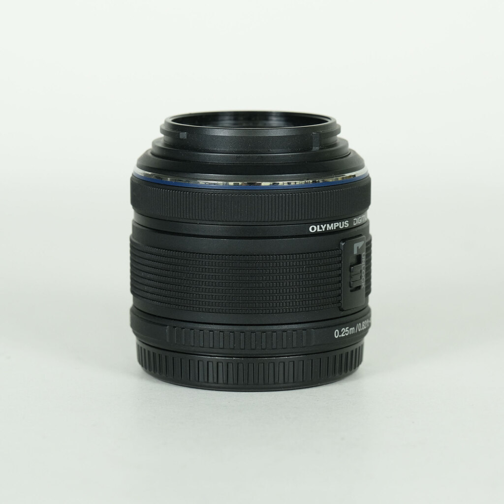 OLYMPUS M.ZUIKO DIGITAL 14-42mm F3.5-5.6IIR ブラック