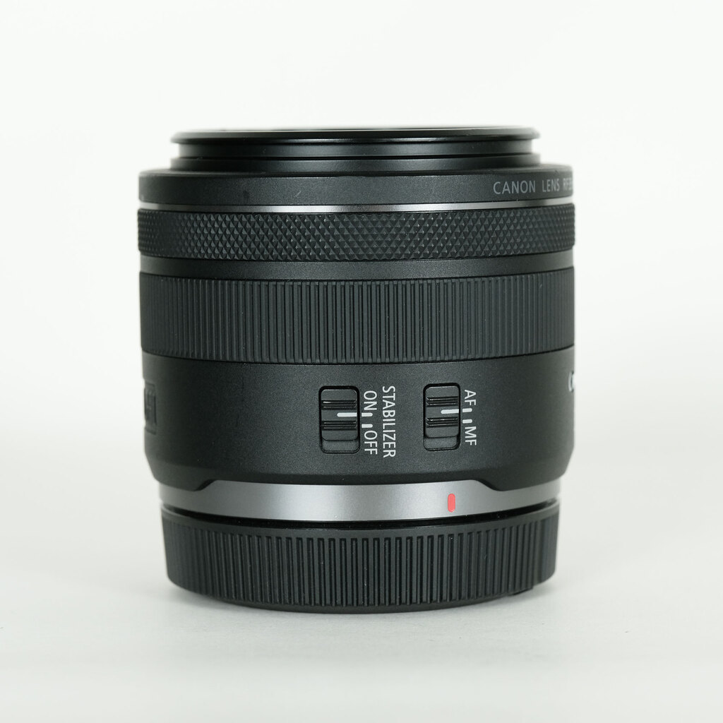 Canon RF35mm F1.8 MACRO IS STM