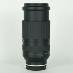 TAMRON 70-180mm F/2.8 Di III VXD (Model A056) [ ソニーE用 ]