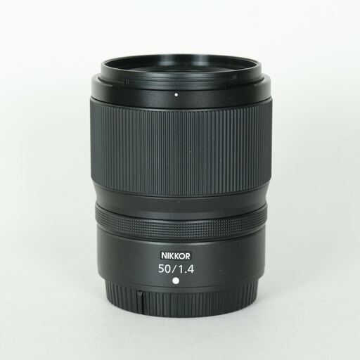 Nikonらしいバランスの50mm単焦点レンズ。Nikon NIKKOR Z 50mm f/1.4