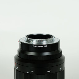 Voigtlander MACRO APO-LANTHAR 110mm F2.5 E-mount(ソニーE用) Voigtlander MACRO APO-LANTHAR 110mm F2.5 E-mount(ソニーE用)