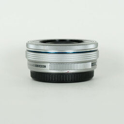 OLYMPUS M.ZUIKO DIGITAL ED 14-42mm F3.5-5.6 EZ シルバー OLYMPUS M.ZUIKO DIGITAL ED 14-42mm F3.5-5.6 EZ シルバー