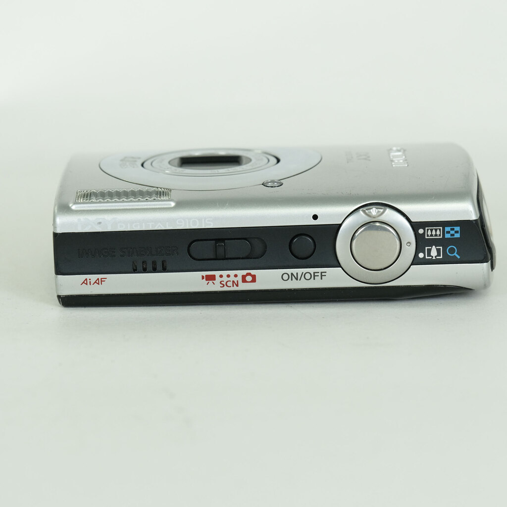 Canon IXY DIGITAL 910IS シルバー