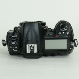 Nikon D300 ボディ