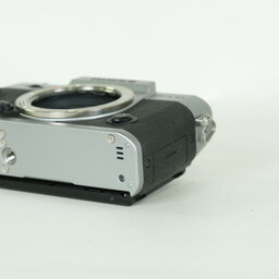 FUJIFILM X-T10 ボディ シルバー