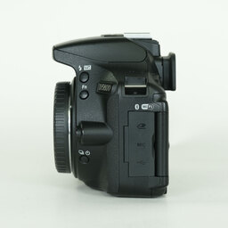 Nikon D5600