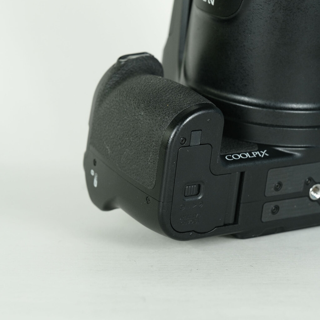 Nikon COOLPIX P1000 Nikon COOLPIX P1000