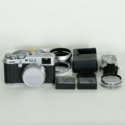 FUJIFILM X100F シルバー