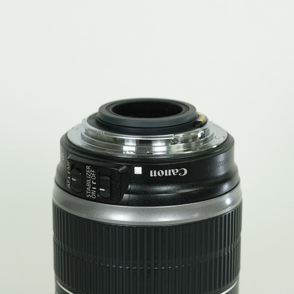 Canon EF-S18-200mm F3.5-5.6 IS Canon EF-S18-200mm F3.5-5.6 IS