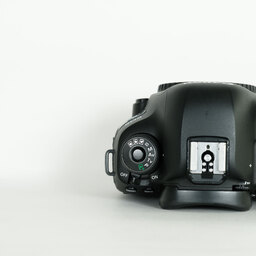 Canon EOS 5D Mark IV Canon EOS 5D Mark IV