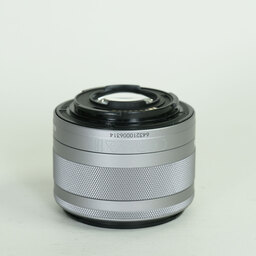 Canon EF-M15-45mm F3.5-6.3 IS STM