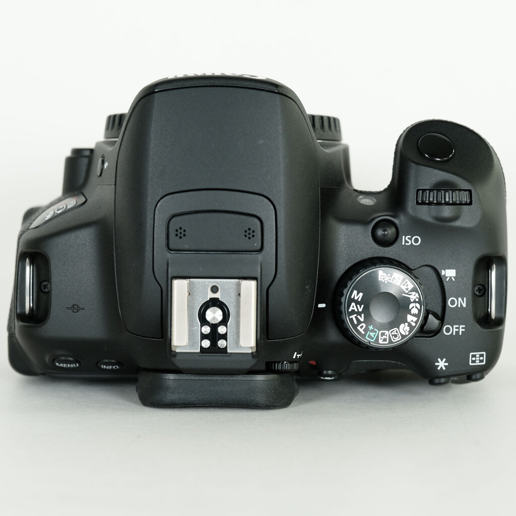 Canon EOS Kiss X6i　ボディ