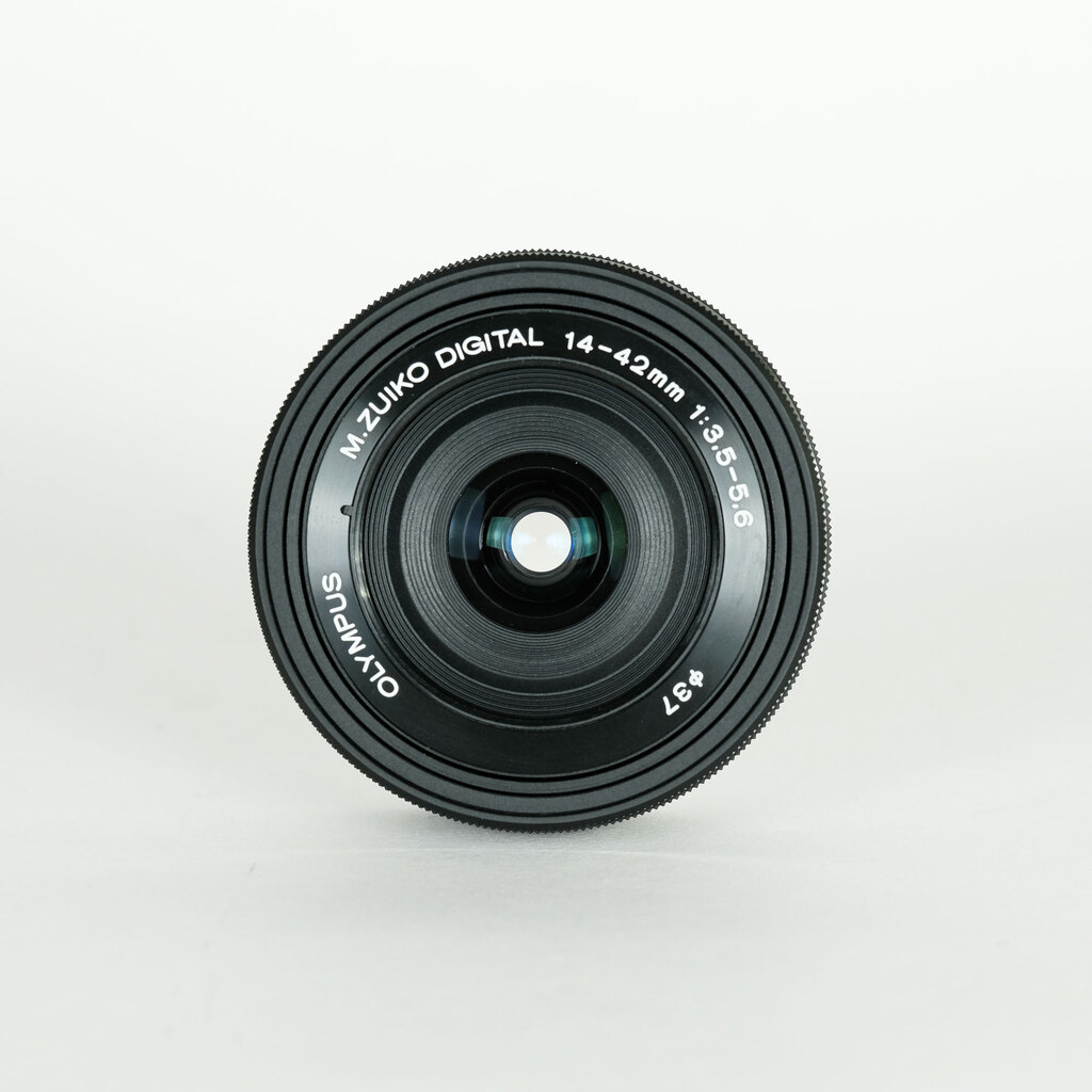 OLYMPUS M.ZUIKO DIGITAL ED 14-42mm F3.5-5.6 EZ ブラック