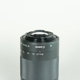 Canon EF-M18-150mm F3.5-6.3 IS STM Canon EF-M18-150mm F3.5-6.3 IS STM