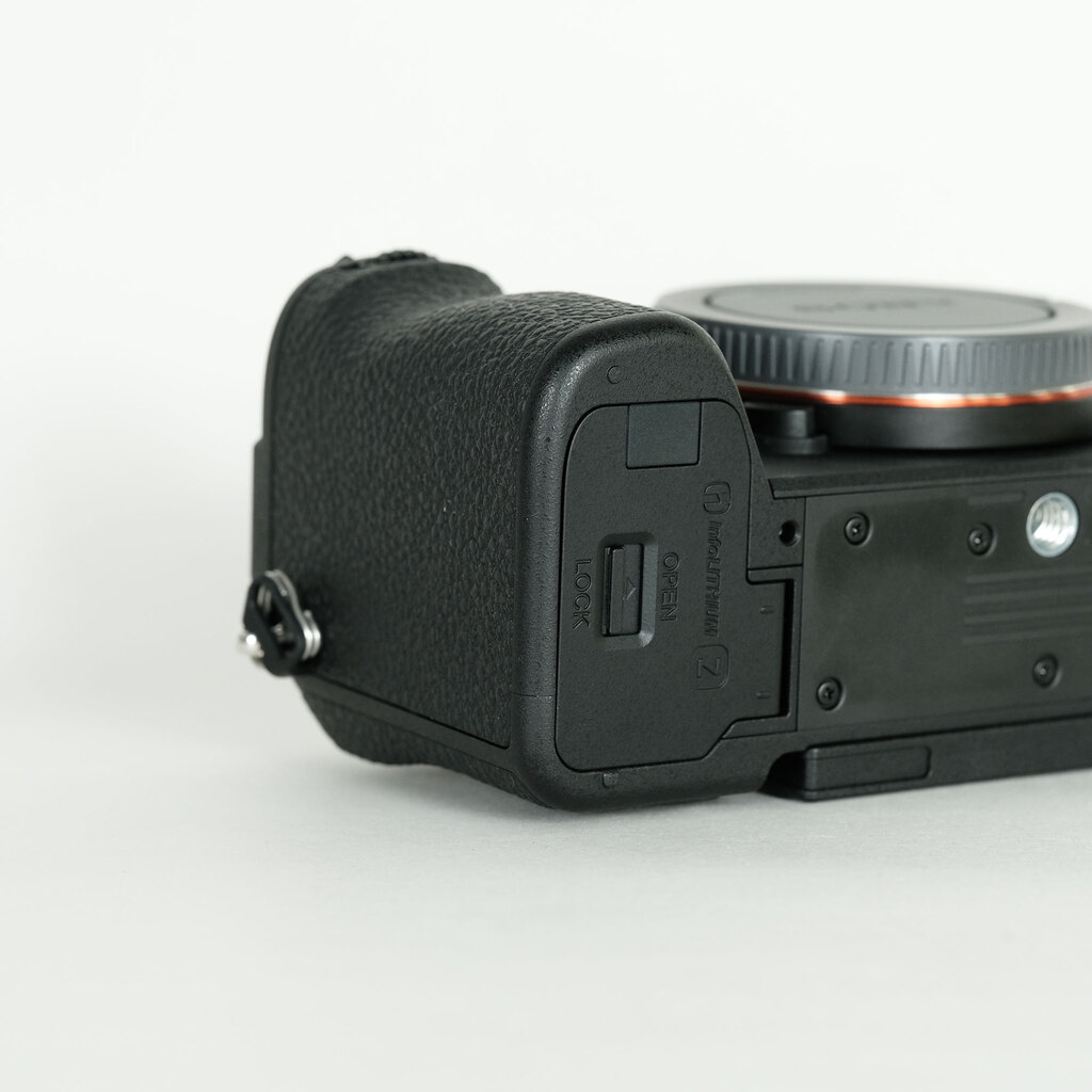 SONY α7C II（ILCE-7CM2）