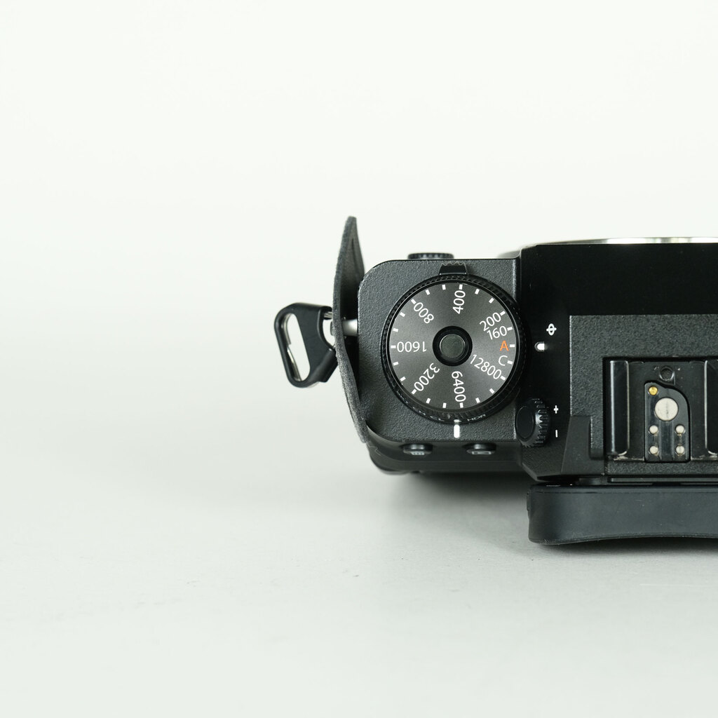 FUJIFILM X-T4