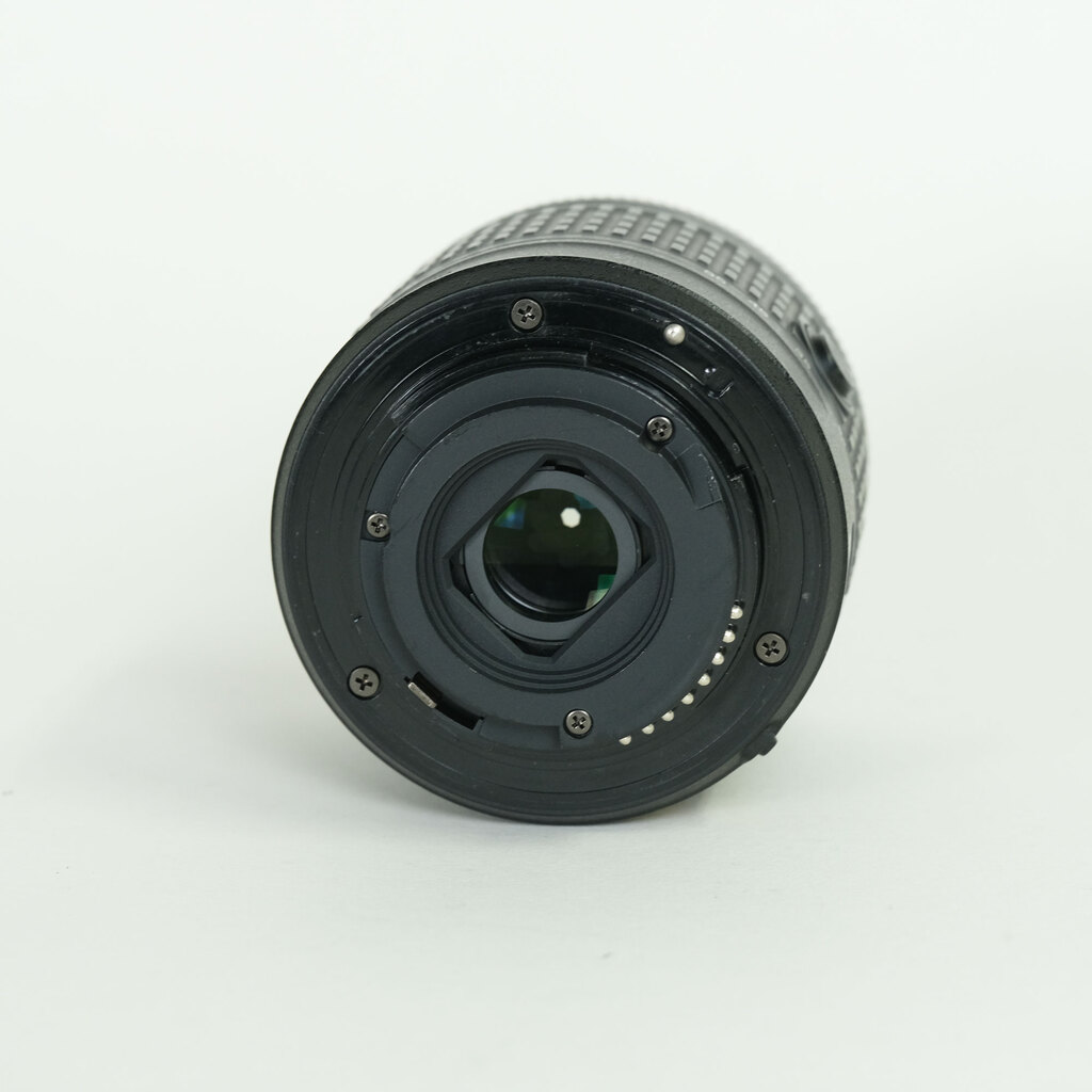 Nikon AF-P DX NIKKOR 18-55mm F3.5-5.6G VR