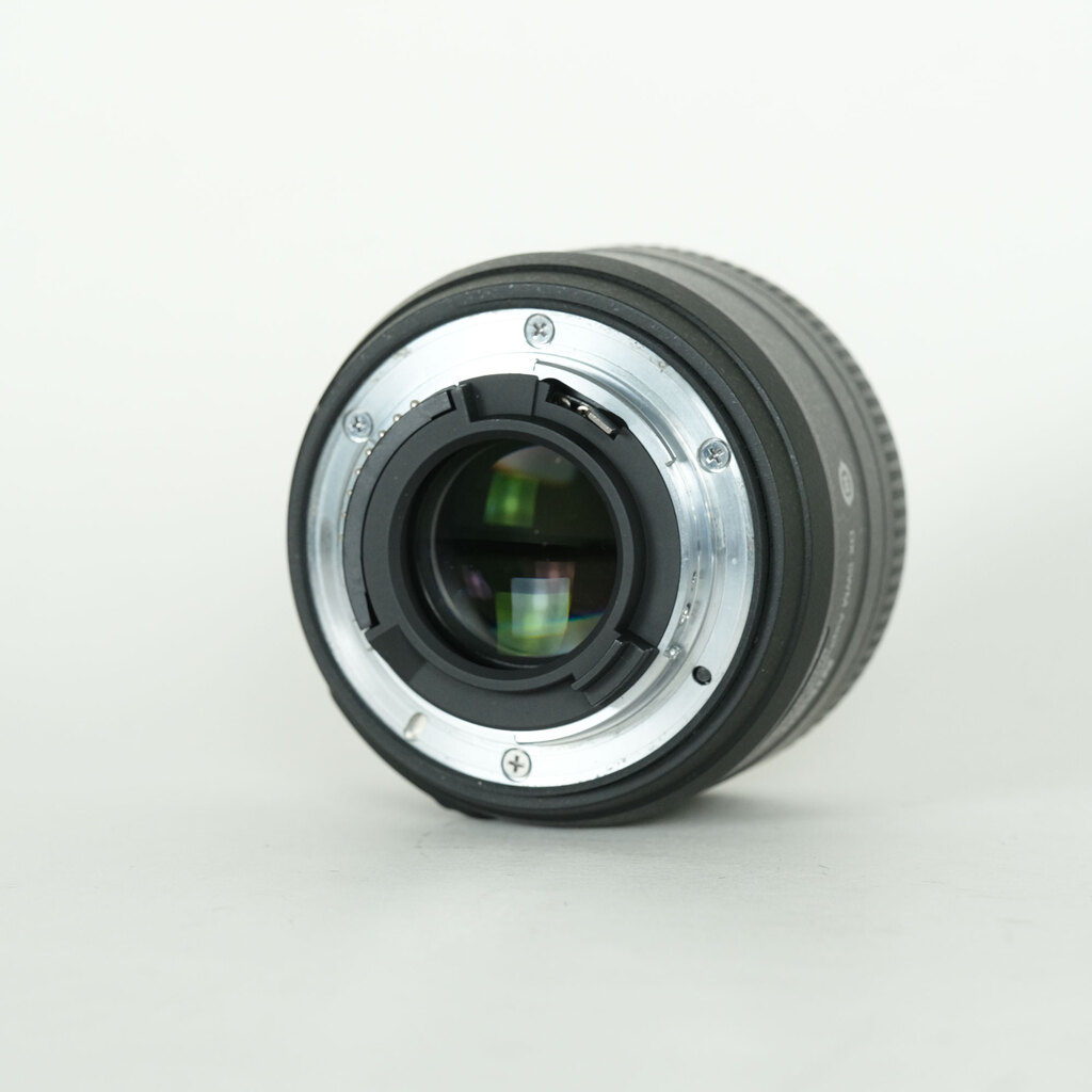 Nikon AF-S DX NIKKOR 35mm f/1.8G