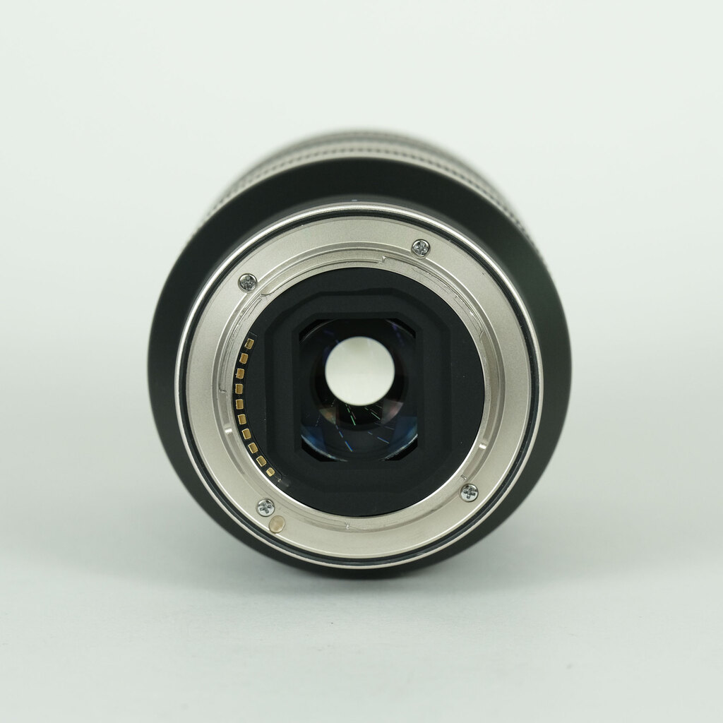TAMRON 18-300mm F/3.5-6.3 Di III-A VC VXD (Model B061) [ソニーE用]