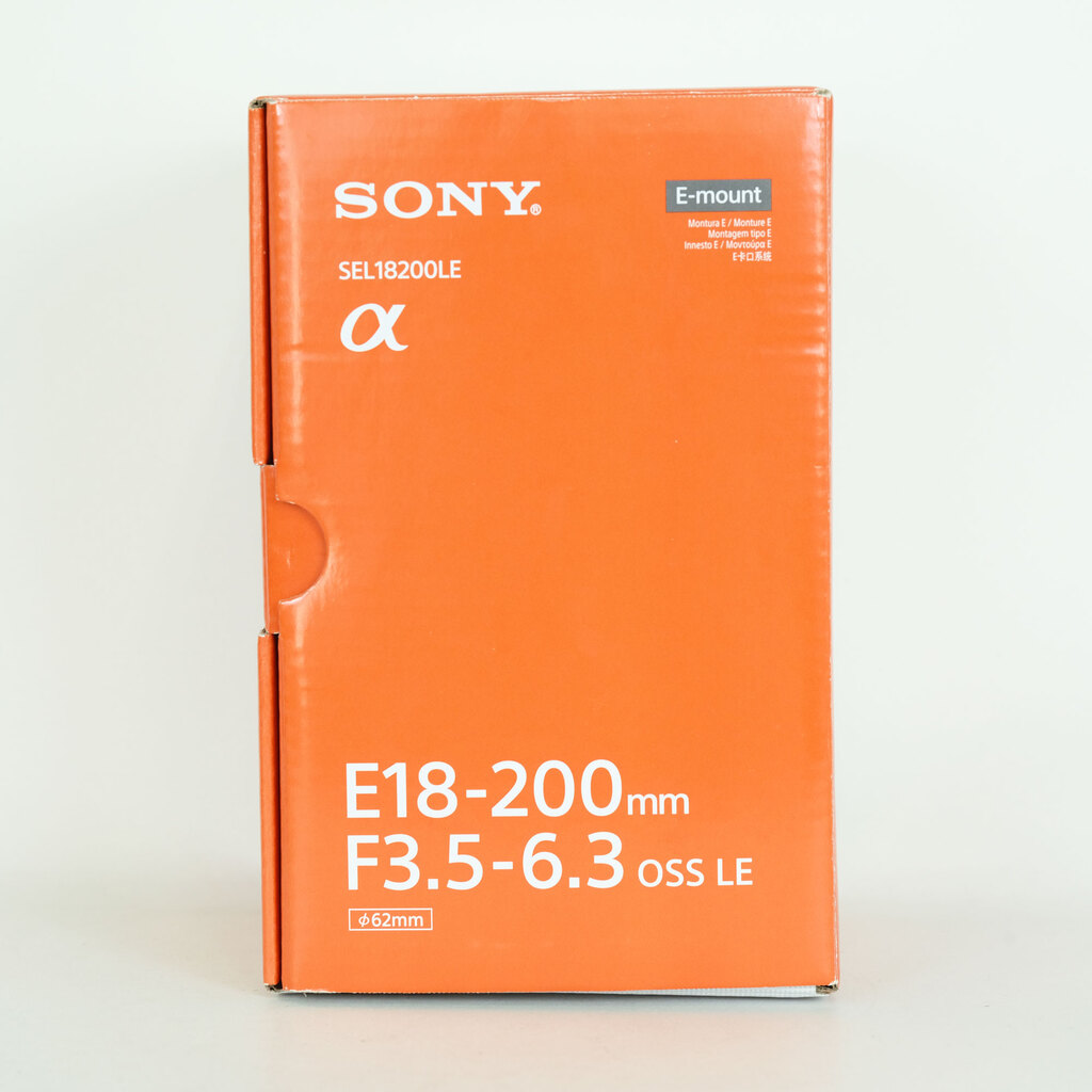 SONY E18-200mm F3.5-6.3 OSS LE SEL18200LE