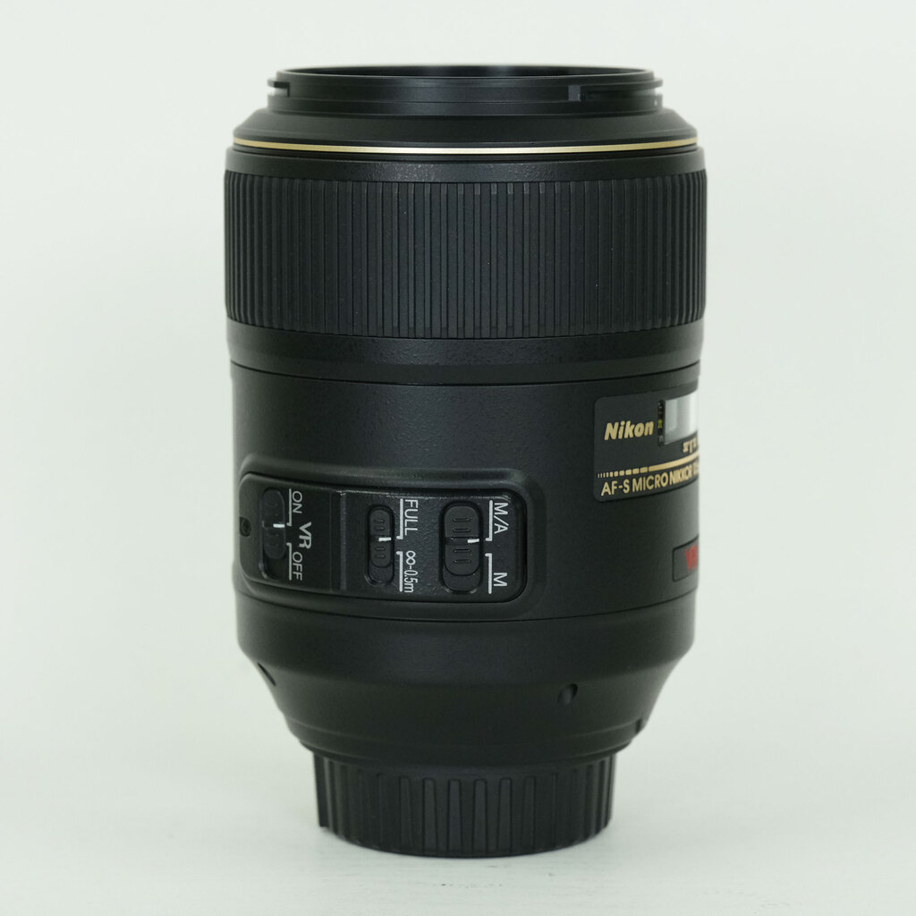 Nikon AF-S VR Micro-Nikkor 105mm f/2.8G IF-ED