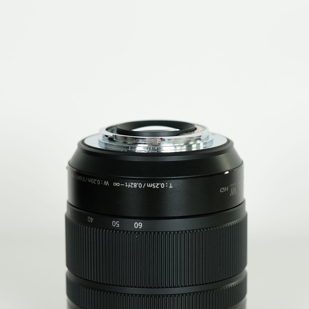 Panasonic LUMIX G VARIO 12-60mm / F3.5-5.6 ASPH. / POWER O.I.S.