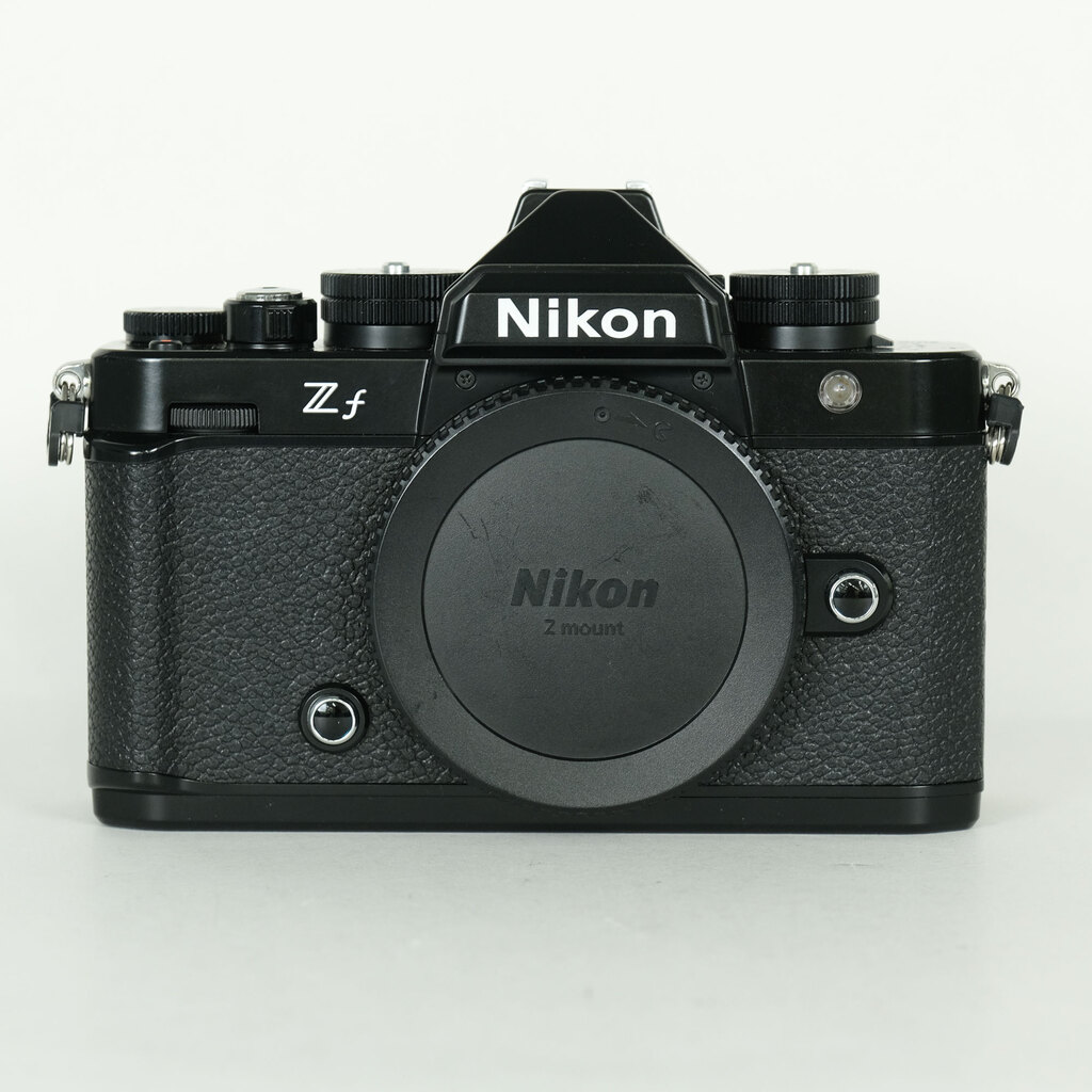 Z f ボディ [ブラック] 中古価格比較 - 価格.com