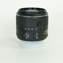 Nikon AF-S DX NIKKOR 18-55mm f3.5-5.6G VR II Nikon AF-S DX NIKKOR 18-55mm f3.5-5.6G VR II