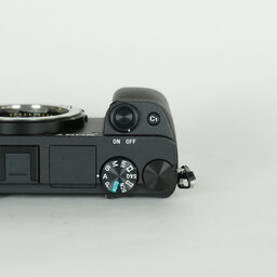 SONY α6400（ILCE-6400）