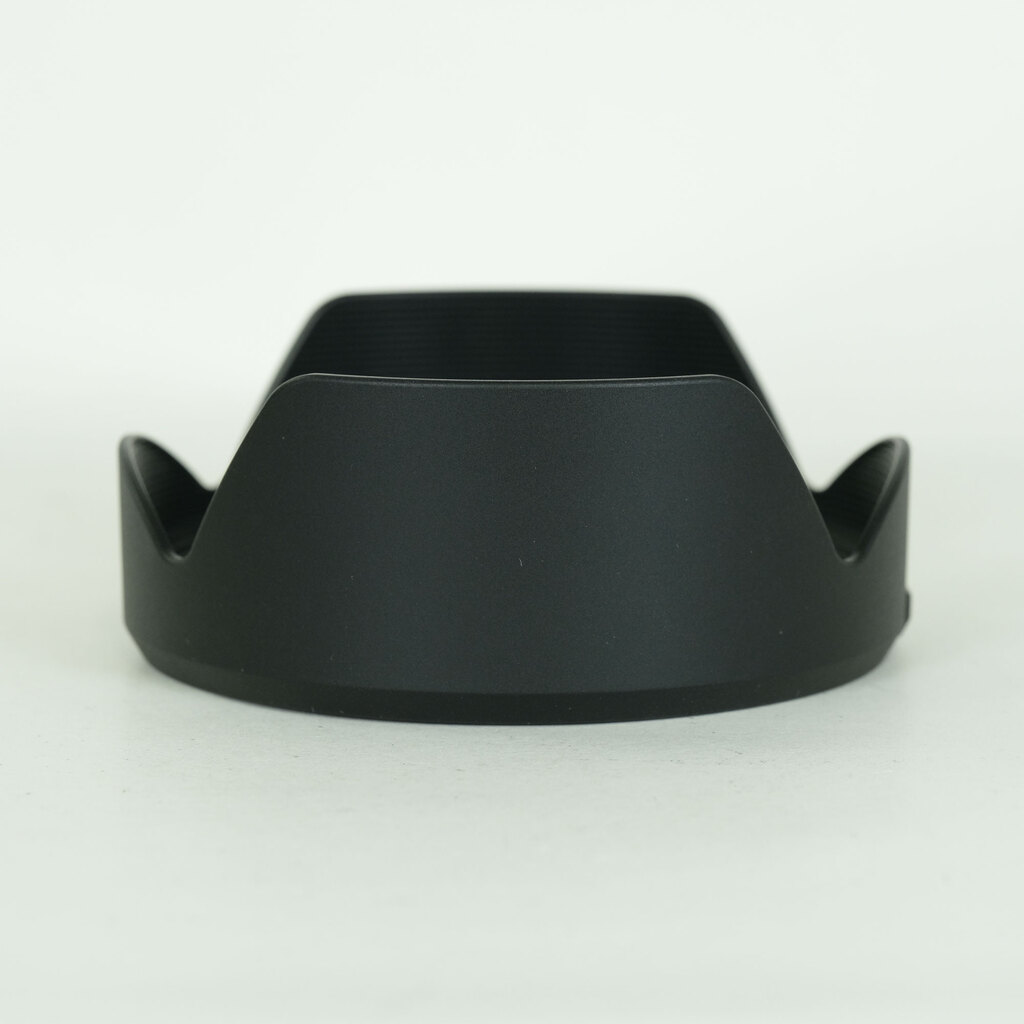 Canon RF24-70mm F2.8 L IS USM Canon RF24-70mm F2.8 L IS USM