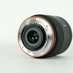 SONY Vario-Sonnar T＊ DT 16-80mm F3.5-4.5 ZA SAL1680Z