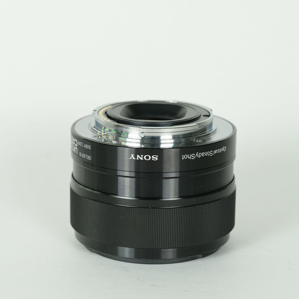 SONY E 35mm F1.8 OSS SEL35F18 SONY E 35mm F1.8 OSS SEL35F18