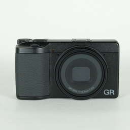 RICOH GR IV