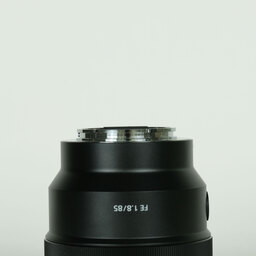 SONY FE 85mm F1.8 SEL85F18