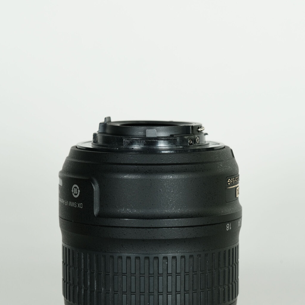 Nikon AF-S DX NIKKOR 18-55mm F3.5-5.6 G VR