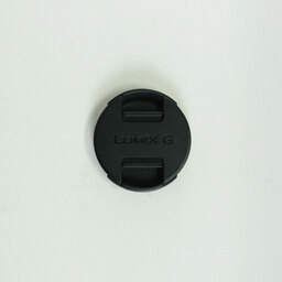 Panasonic LUMIX G VARIO 12-32mm / F3.5-5.6 ASPH. / MEGA O.I.S.