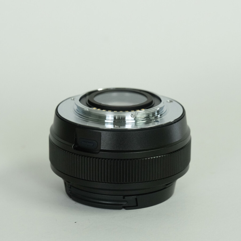 SG-image AF 25mm F1.8 Type II [フジフイルムX用]