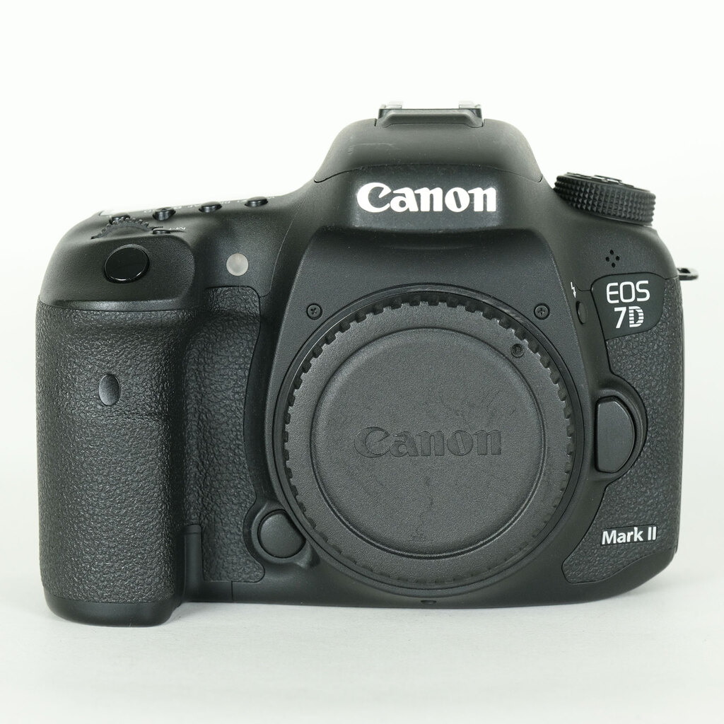 EOS 7D Mark II ボディ 中古価格比較 - 価格.com