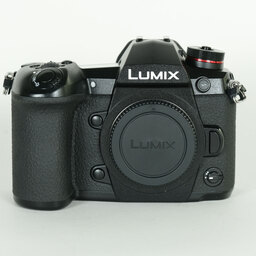 Panasonic LUMIX DC-G9 PRO