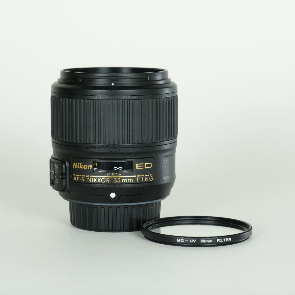 Nikon AF-S NIKKOR 35mm f/1.8G ED