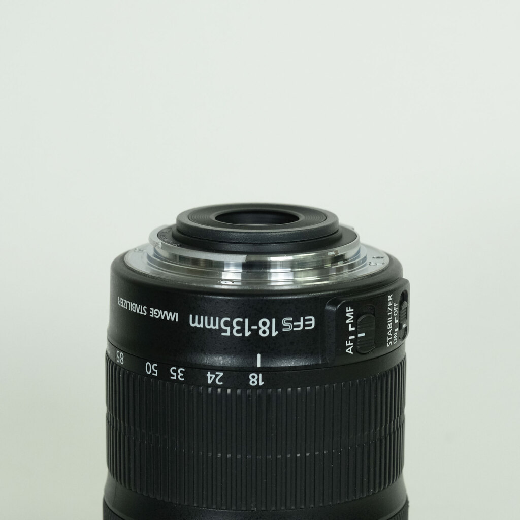 Canon EF-S18-135mm F3.5-5.6 IS STM