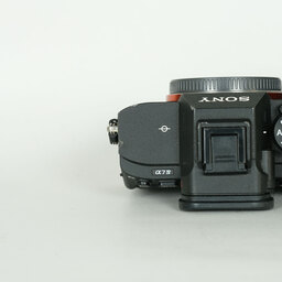 SONY α7 IV(ILCE-7M4) SONY α7 IV(ILCE-7M4)