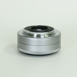 Canon EF-M22mm F2 STM Canon EF-M22mm F2 STM