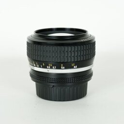 Nikon AI Nikkor 50mm f/1.2S Nikon AI Nikkor 50mm f/1.2S